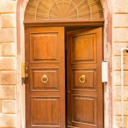 Al Pipai Apartment